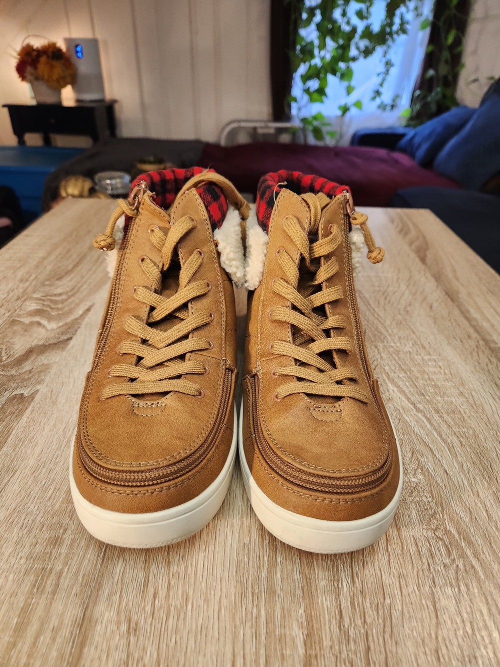 Billy Footwear Cuff II sneakers in the Cognac colorway